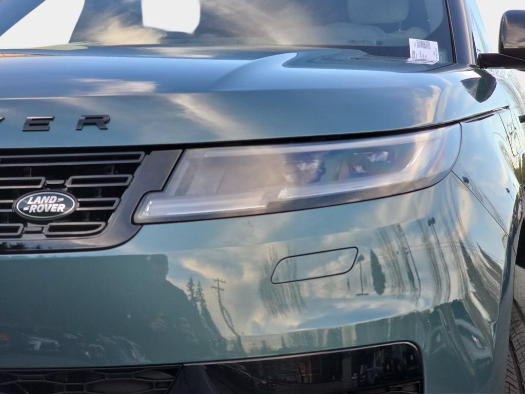 New 2026 Land Rover Range Rover Sport Dynamic SE AWD/4WD image 33