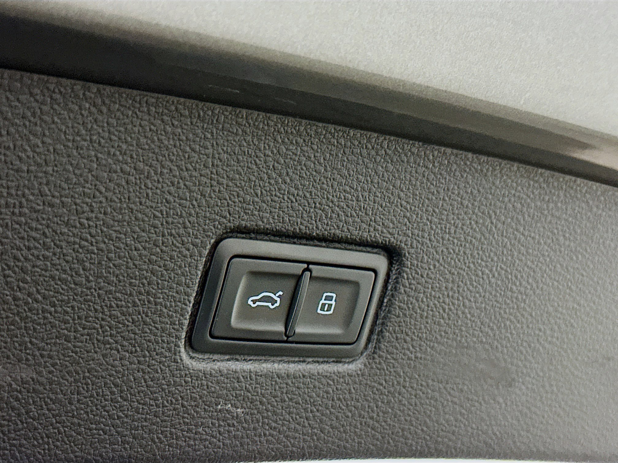 Used 2018 Audi Q7 2.0T Premium Plus w/ Premium Plus Package image 33