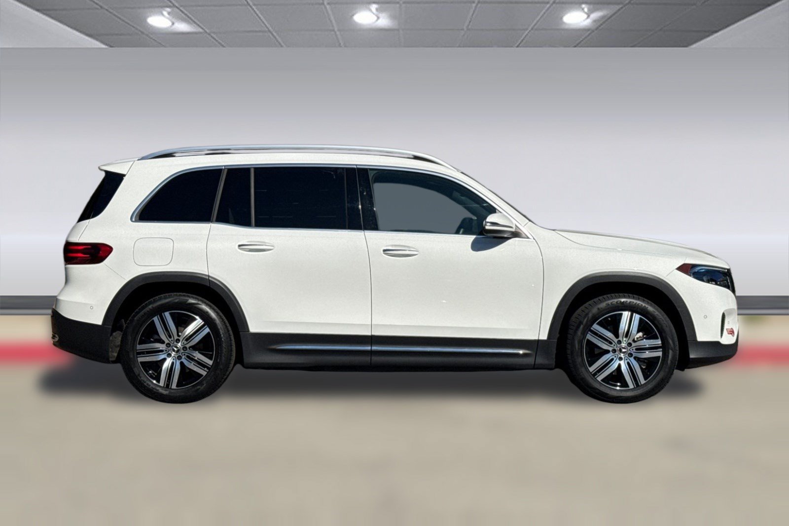 Certified 2024 Mercedes-Benz EQB 250+ image 8