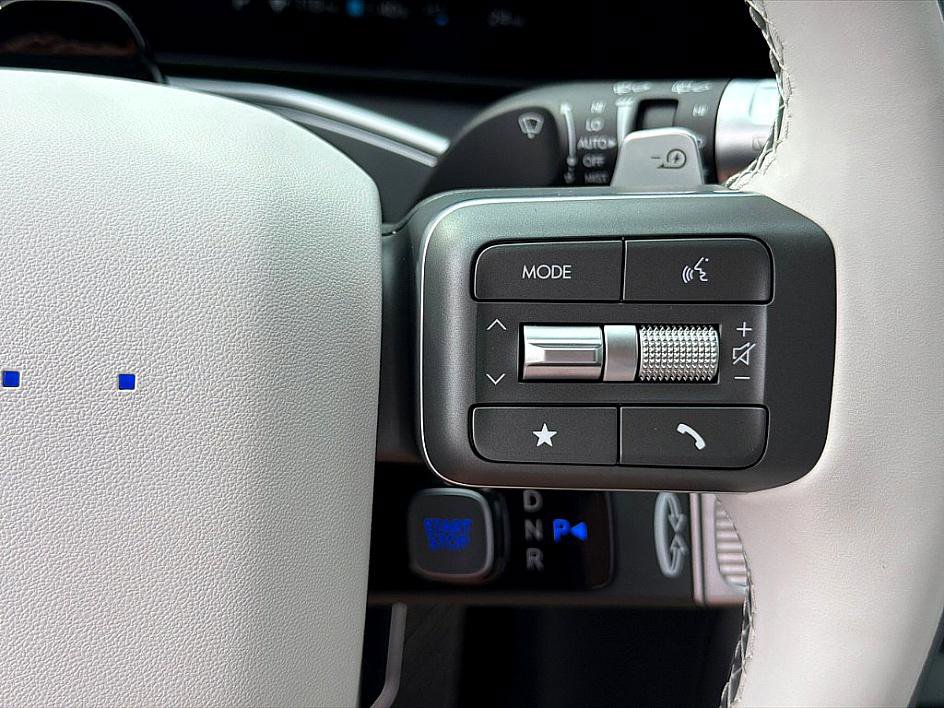New 2026 Hyundai Ioniq 9 Calligraphy image 16