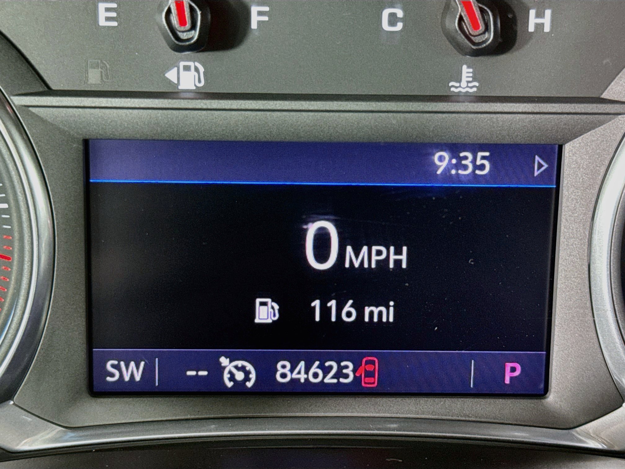 Used 2020 Chevrolet Traverse LT FWD image 14