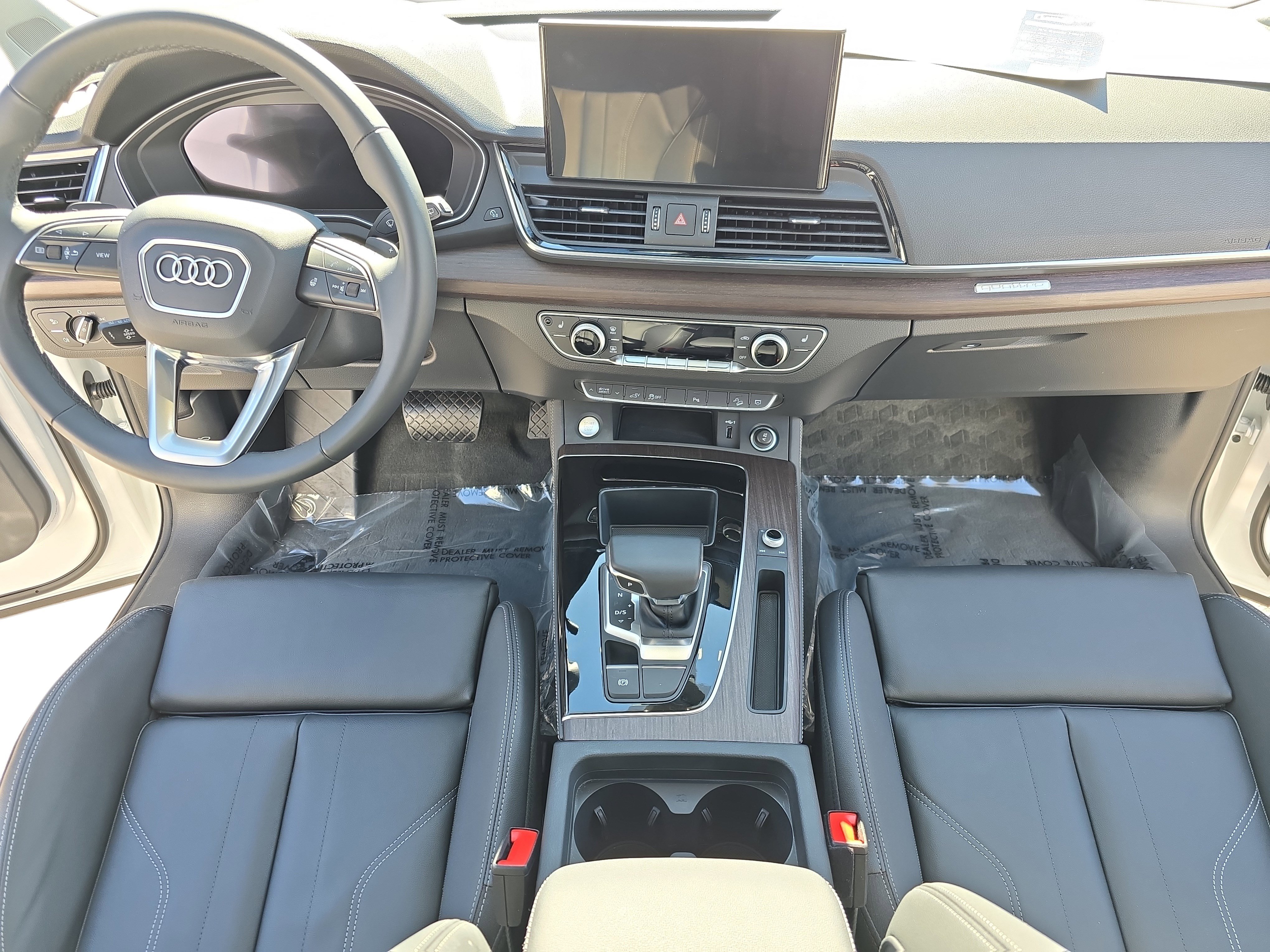 Certified 2023 Audi Q5 e Premium Plus w/ Premium Plus Package image 9