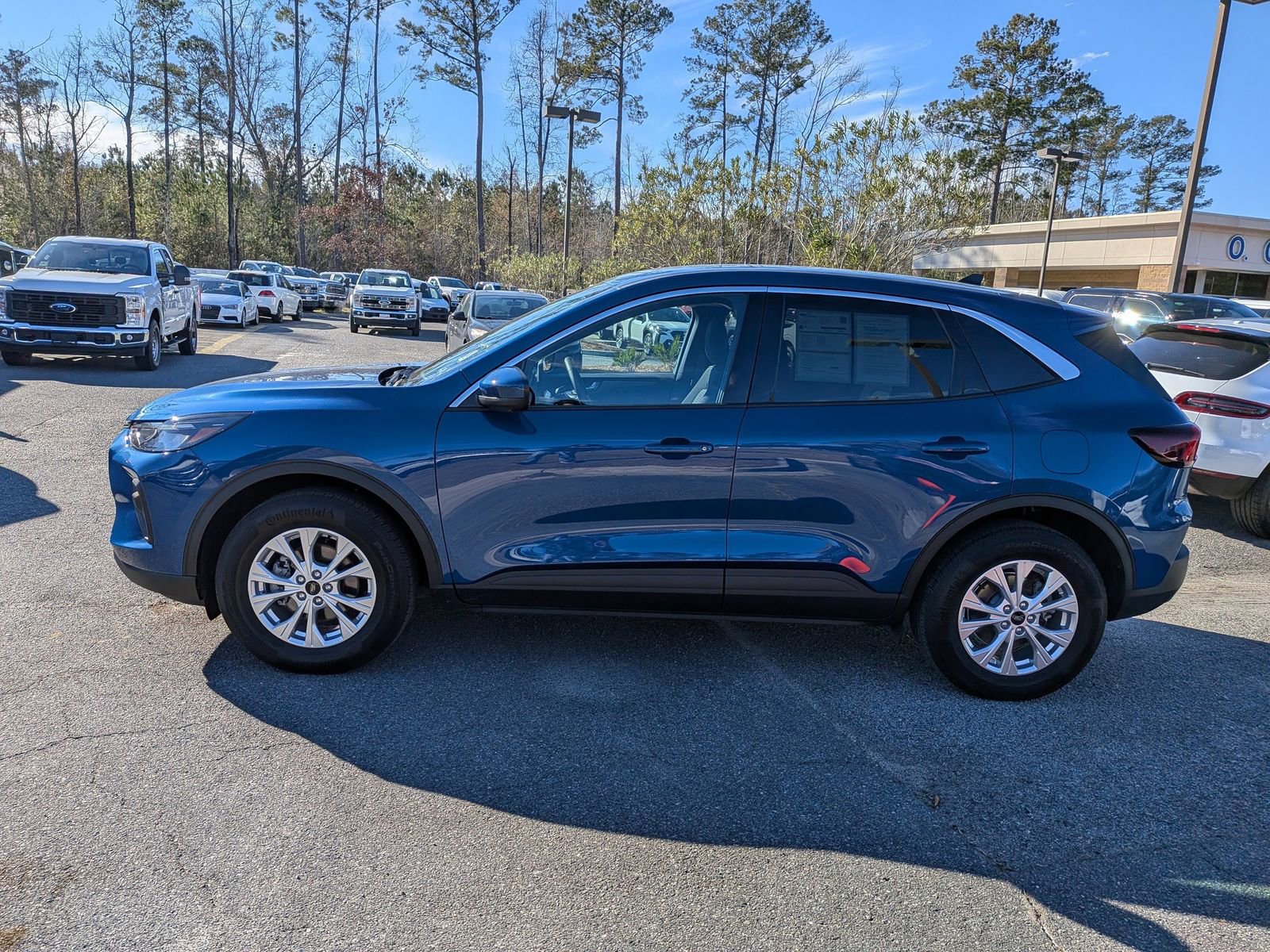 Certified 2023 Ford Escape Active w/ Tech Pack #2 image 7