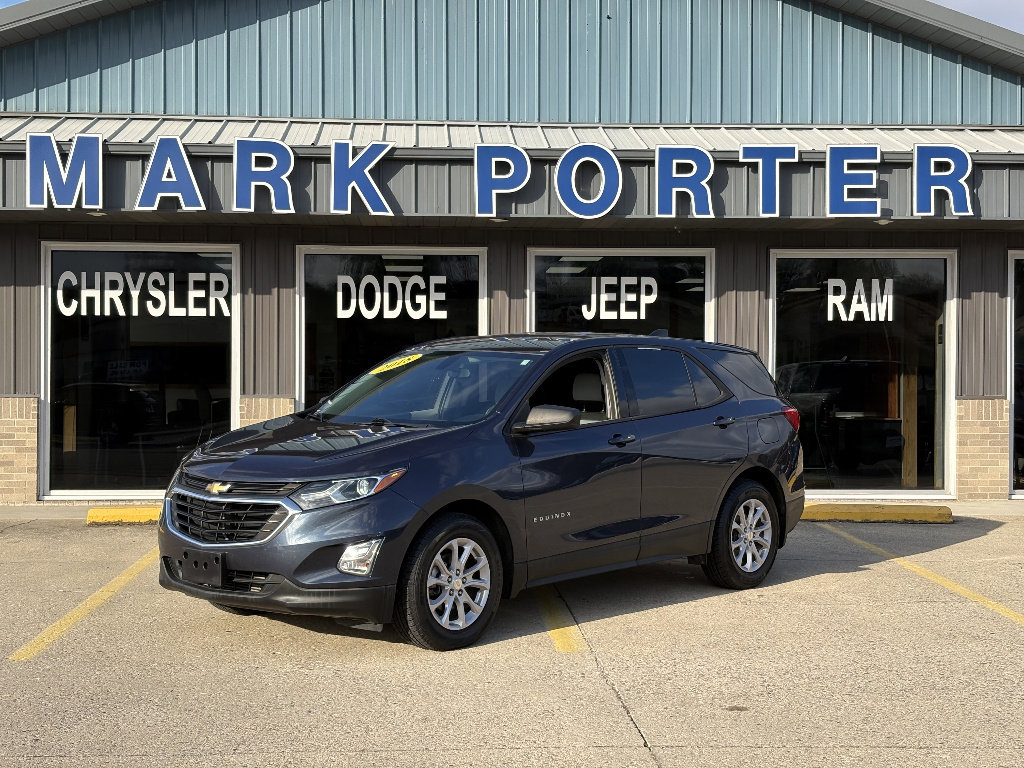Used 2018 Chevrolet Equinox LS FWD image 1