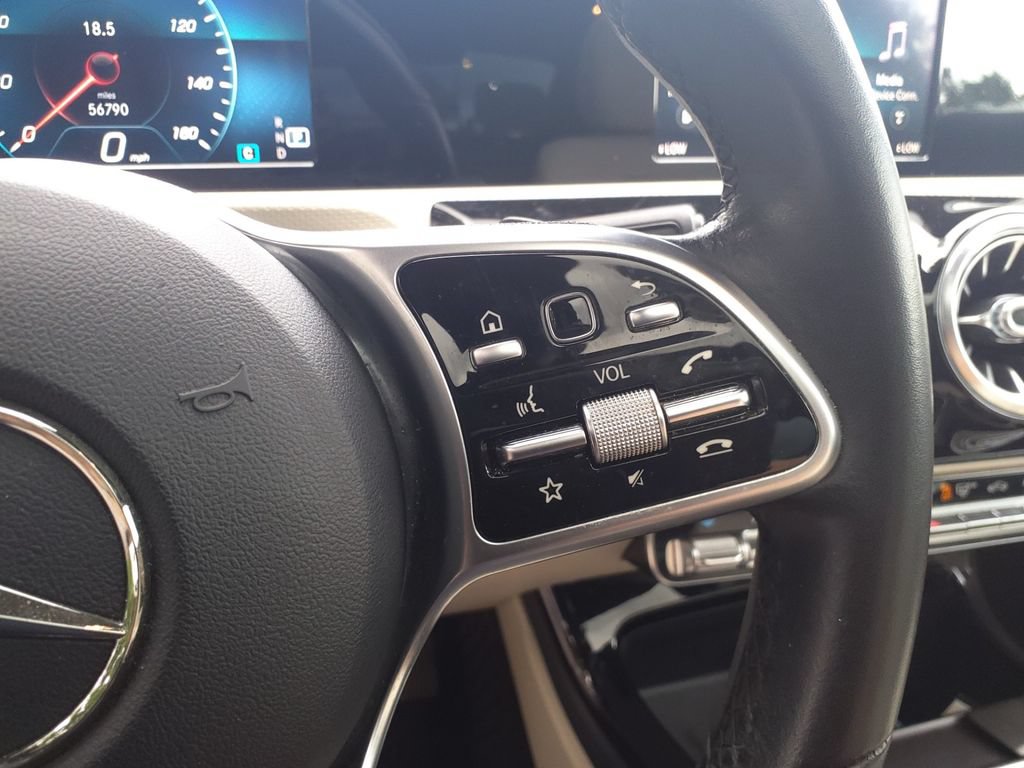 Used 2021 Mercedes-Benz CLA 250 image 25