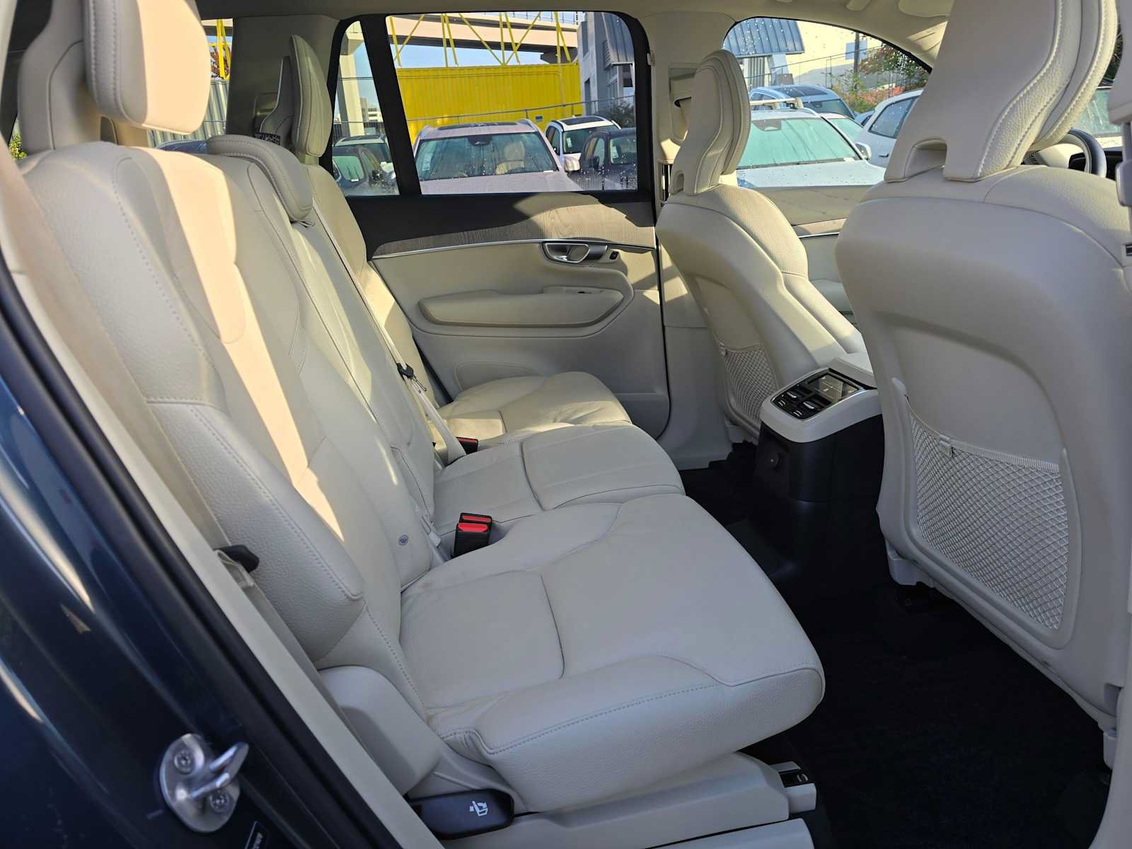 Certified 2024 Volvo XC90 T8 Plus w/ Protection Package Premier AWD/4WD image 13