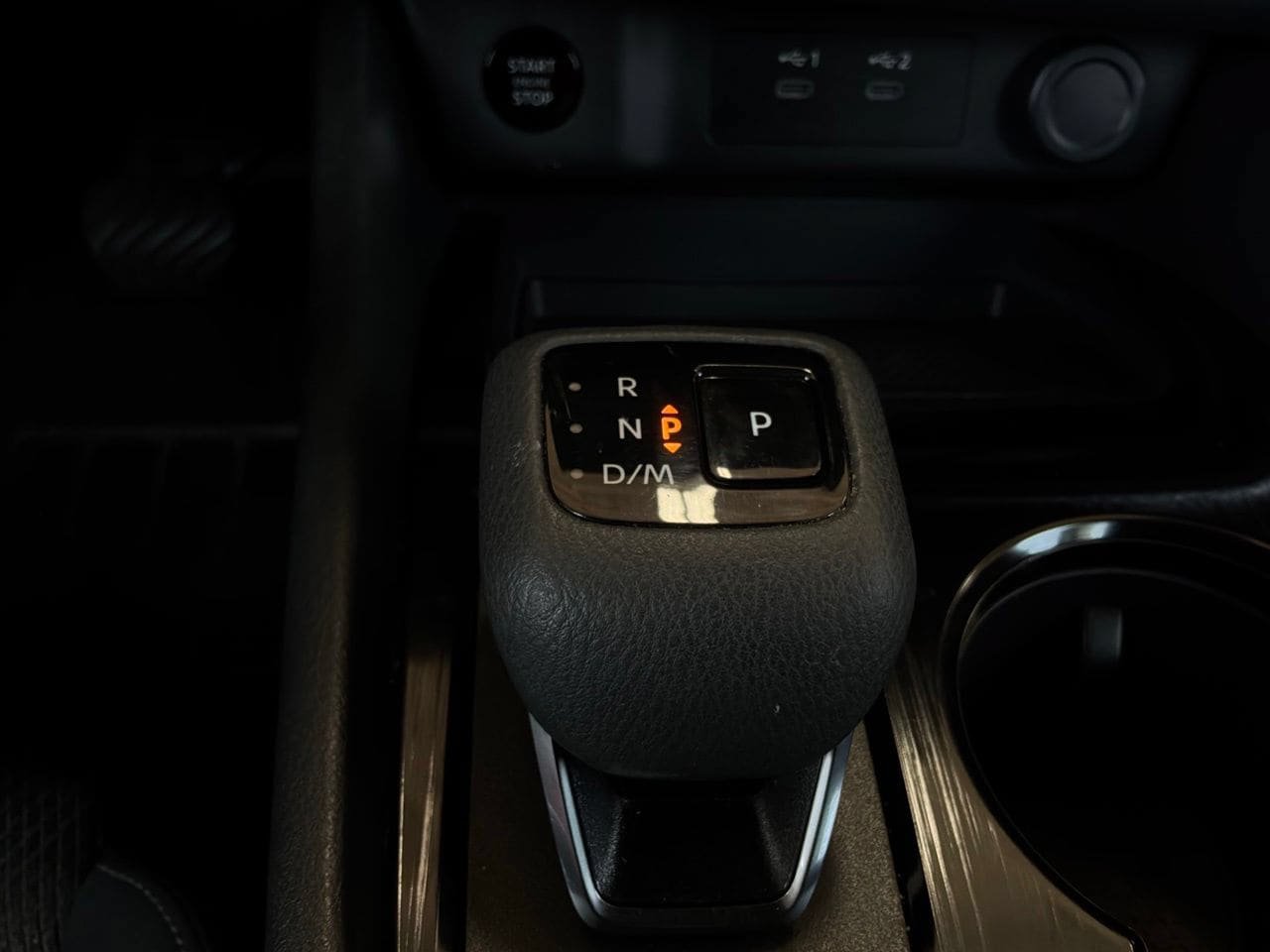 Used 2025 Nissan Rogue SV FWD image 24