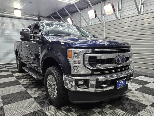 Used 2022 Ford F350 XLT w/ XLT Premium Package AWD/4WD image 5