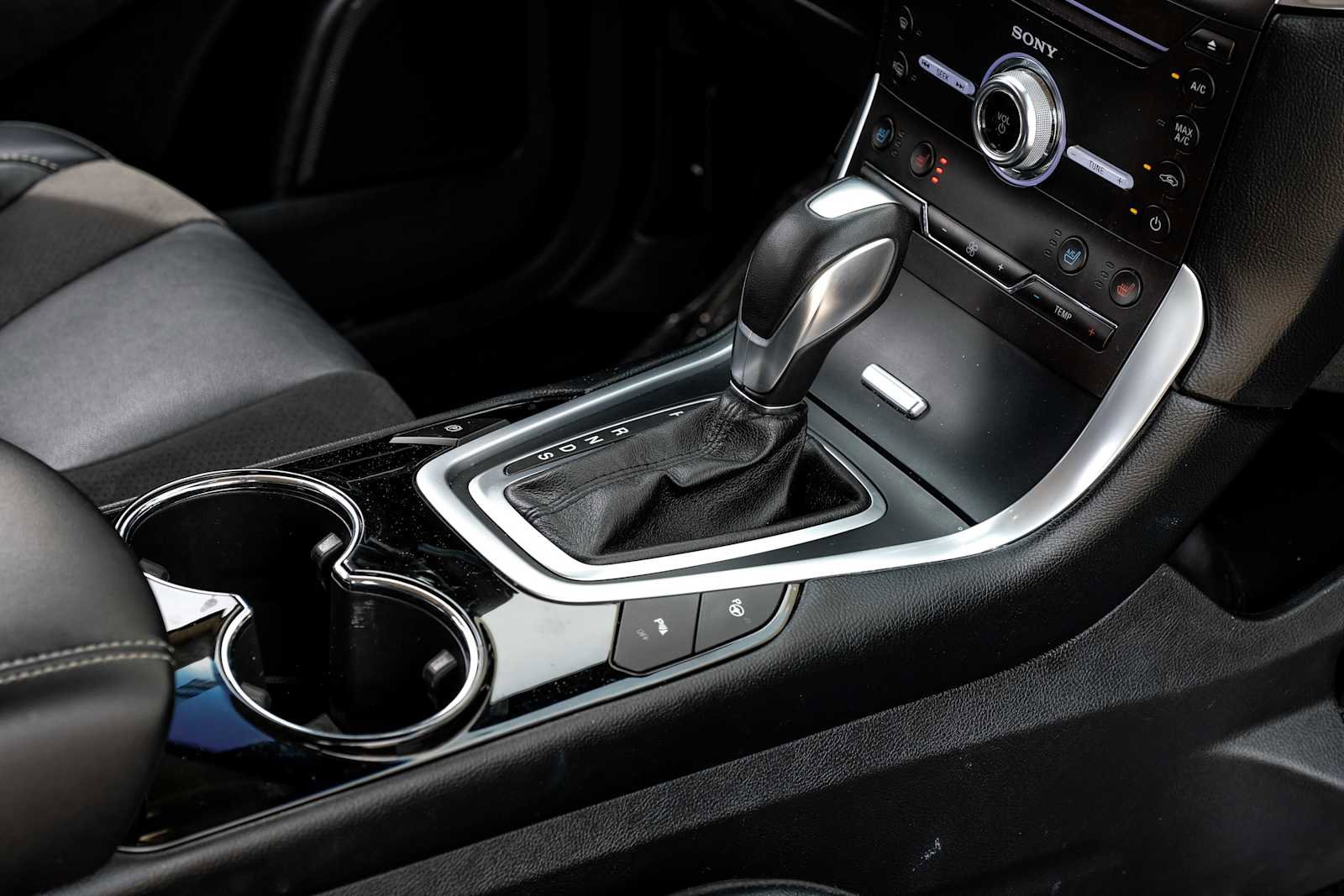 Used 2018 Ford Edge Sport w/ Equipment Group 401A image 25