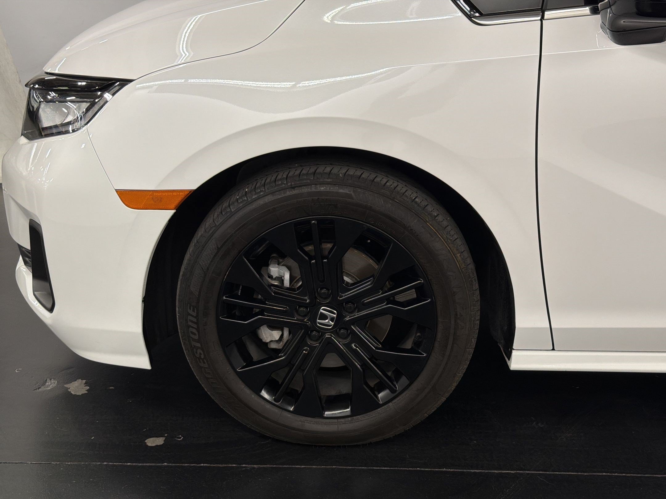 Certified 2025 Honda Odyssey Sport-L image 12