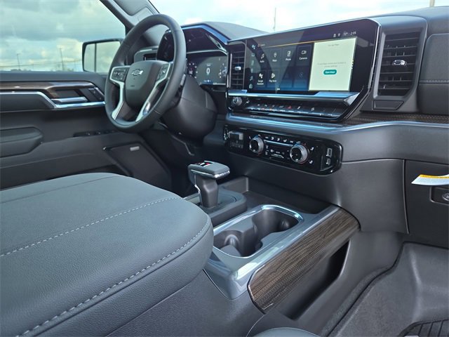 New 2026 Chevrolet Silverado 1500 LT Trail Boss w/ Safety Package image 16