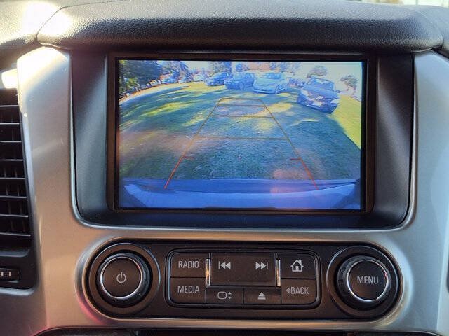Used 2020 Chevrolet Tahoe LT w/ RST Edition AWD/4WD image 23