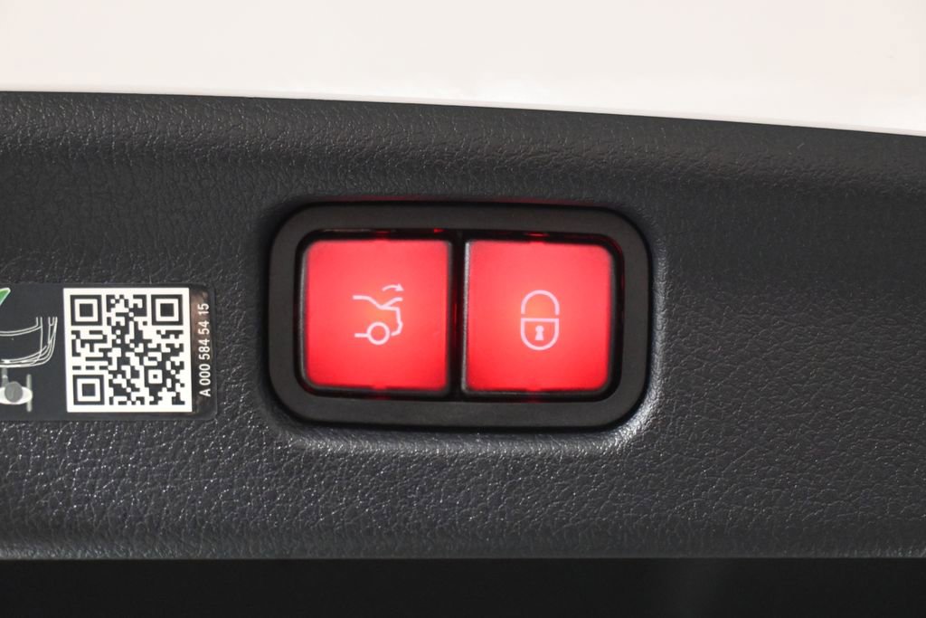 Certified 2024 Mercedes-Benz C 43 AMG 4MATIC Sedan image 37