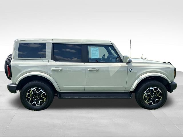 Used 2025 Ford Bronco Outer Banks AWD/4WD image 12