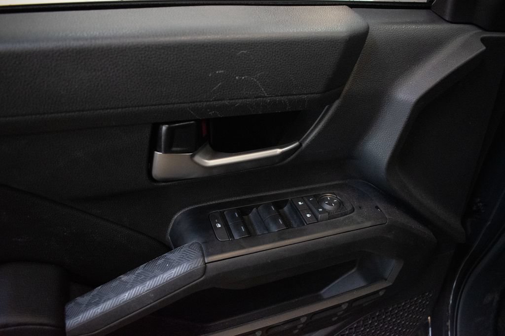 Used 2026 Toyota Tacoma TRD Sport AWD/4WD image 19