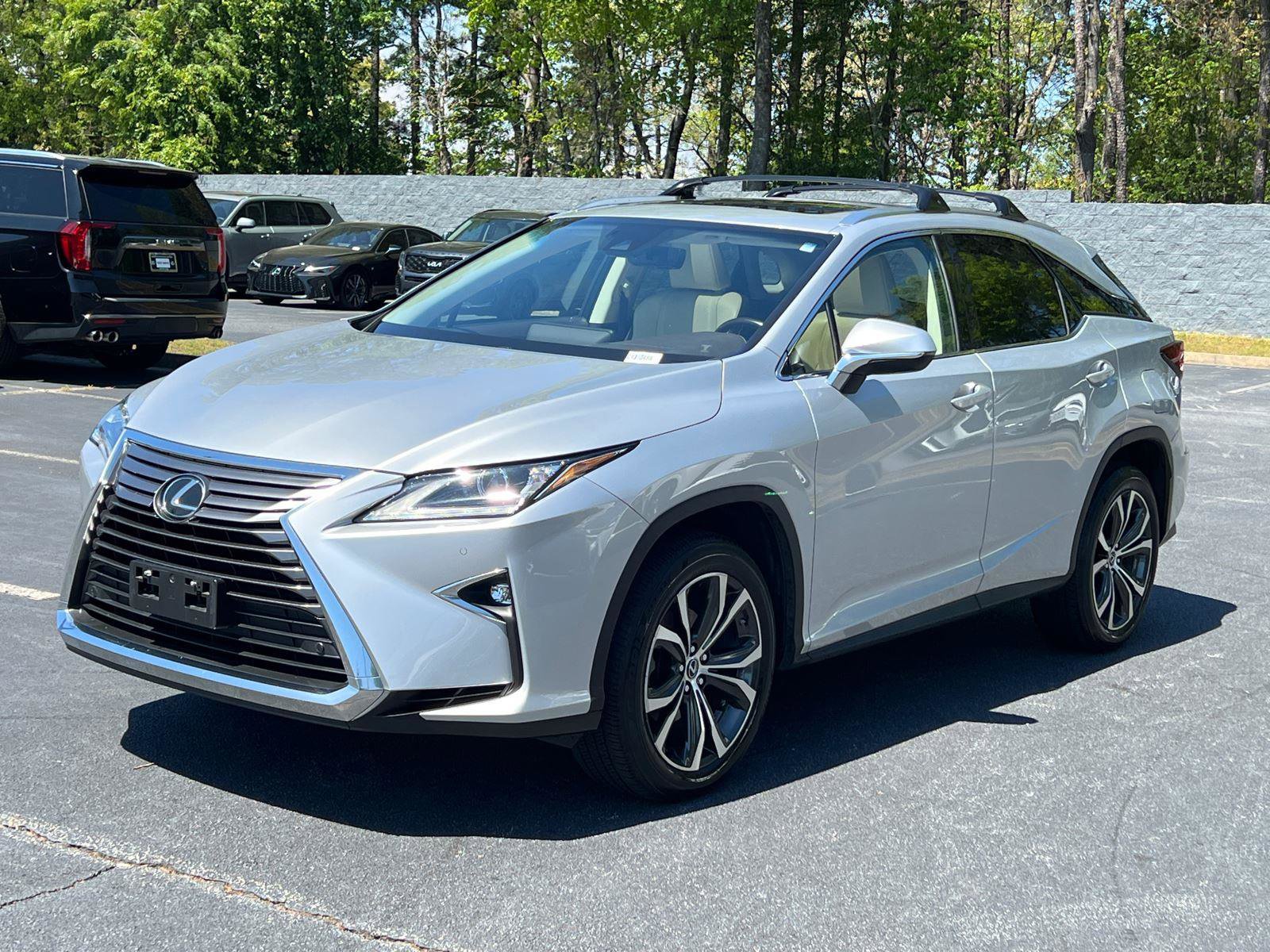 Used 2018 Lexus RX 350 AWD w/ Premium Package image 2