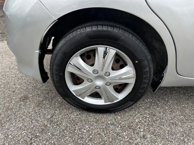 Used 2018 Nissan Versa Note S image 13