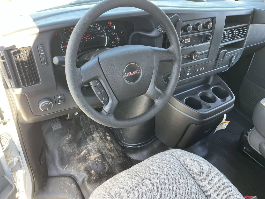 New 2025 GMC Savana 2500 Extended w/ Driver Convenience Package RWD image 10
