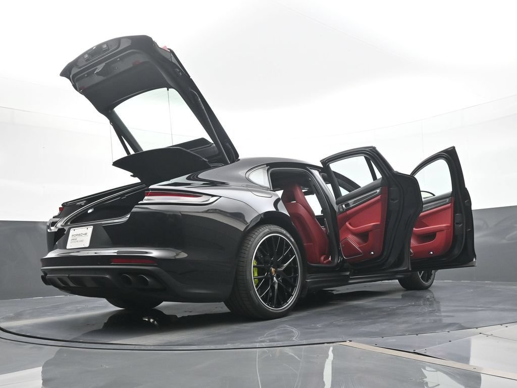 Certified 2021 Porsche Panamera Turbo S AWD/4WD image 27