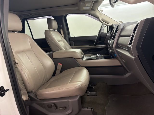 Used 2020 Ford Expedition XLT w/ Equipment Group 202A image 13