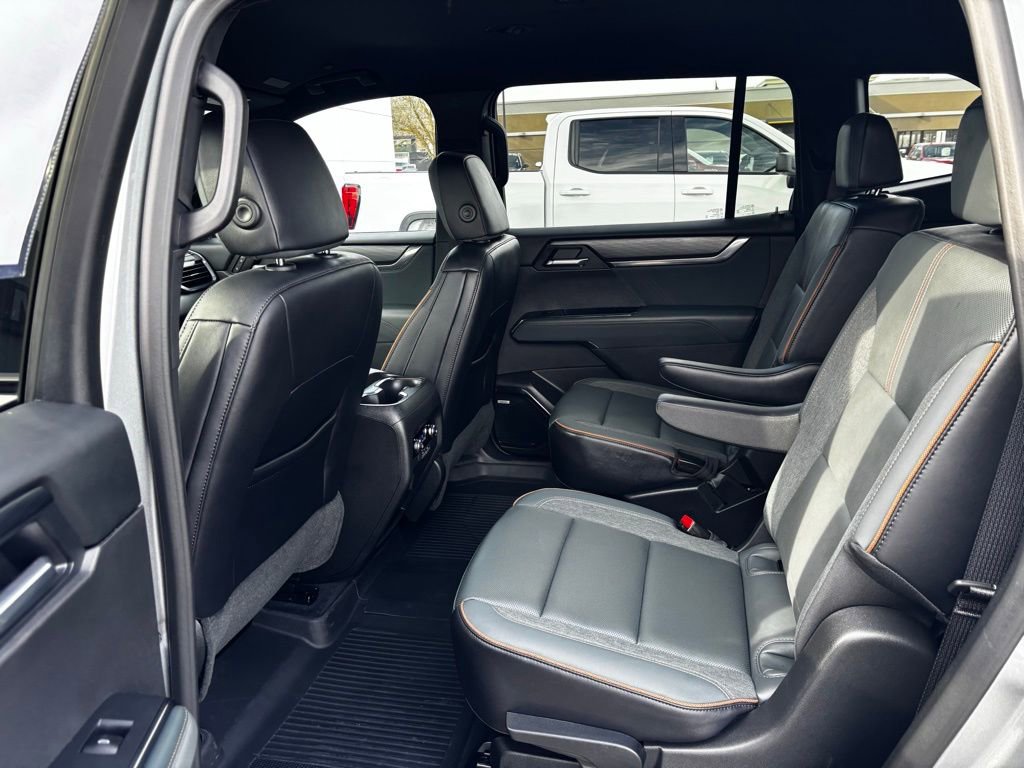 Used 2025 GMC Acadia AT4 w/ LPO, Floor Liner Package image 24