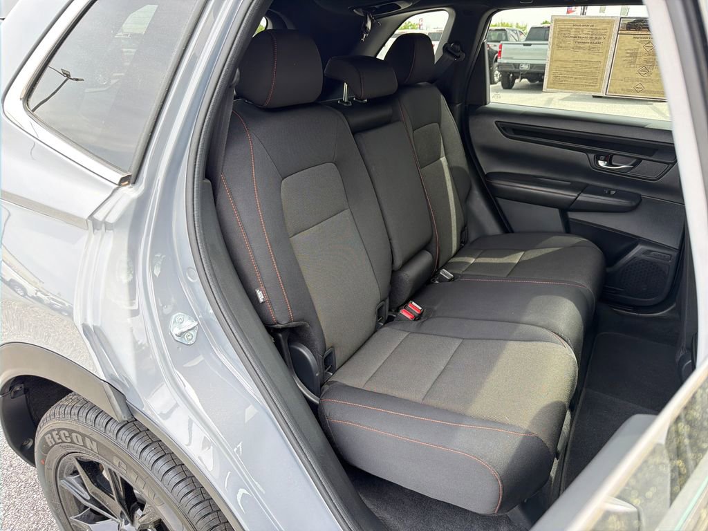 Used 2025 Honda CR-V Sport image 19