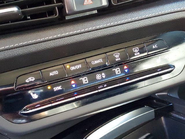 Used 2021 Buick Envision Essence FWD image 20