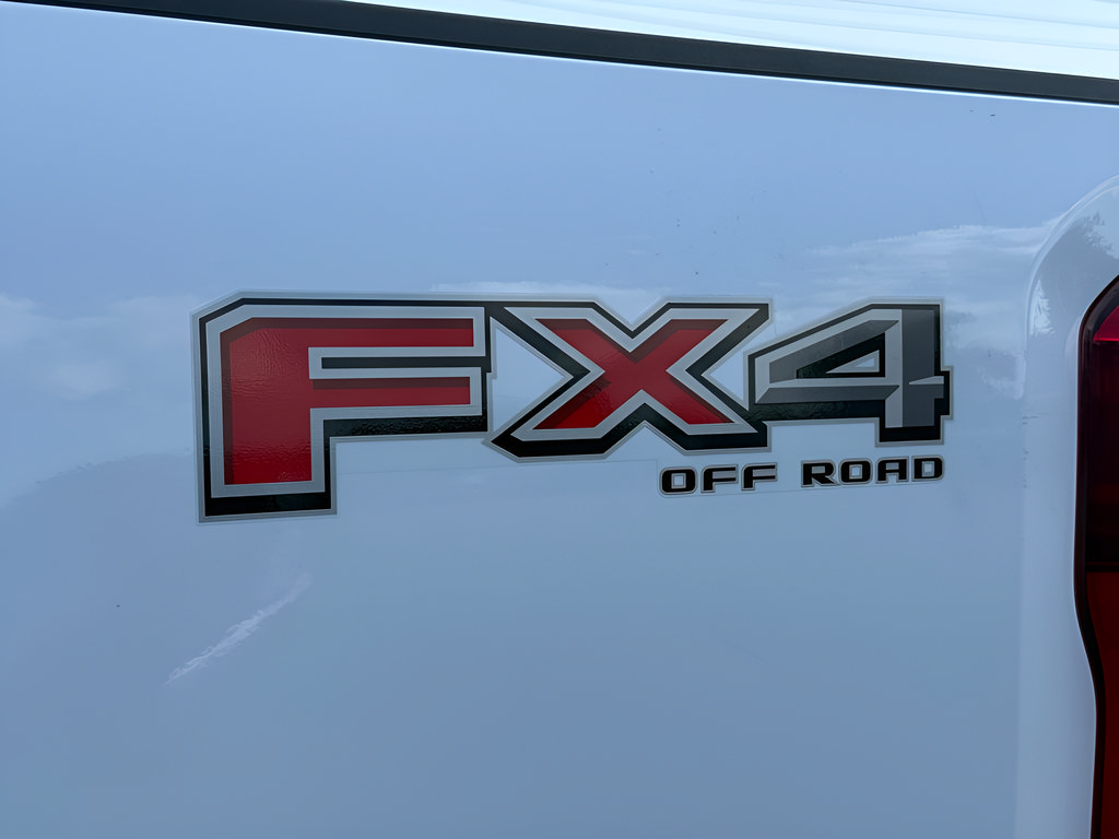 New 2026 Ford F350 XL w/ FX4 Off-Road Package AWD/4WD image 20