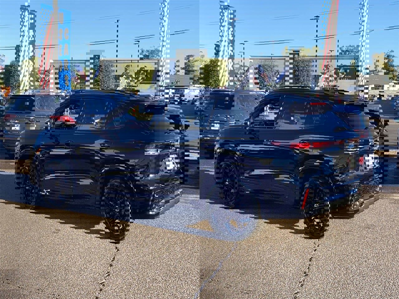 New 2026 Volkswagen Tiguan SE R-Line image 4