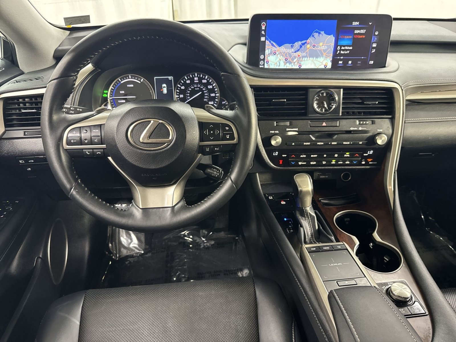 Used 2020 Lexus RX 450h AWD w/ Premium Package image 35