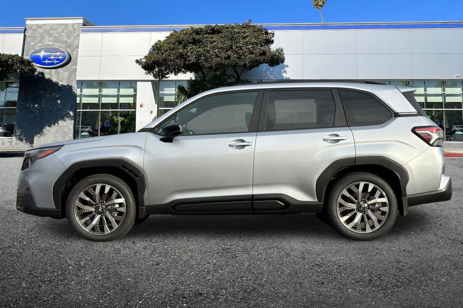New 2026 Subaru Forester Touring AWD/4WD image 9