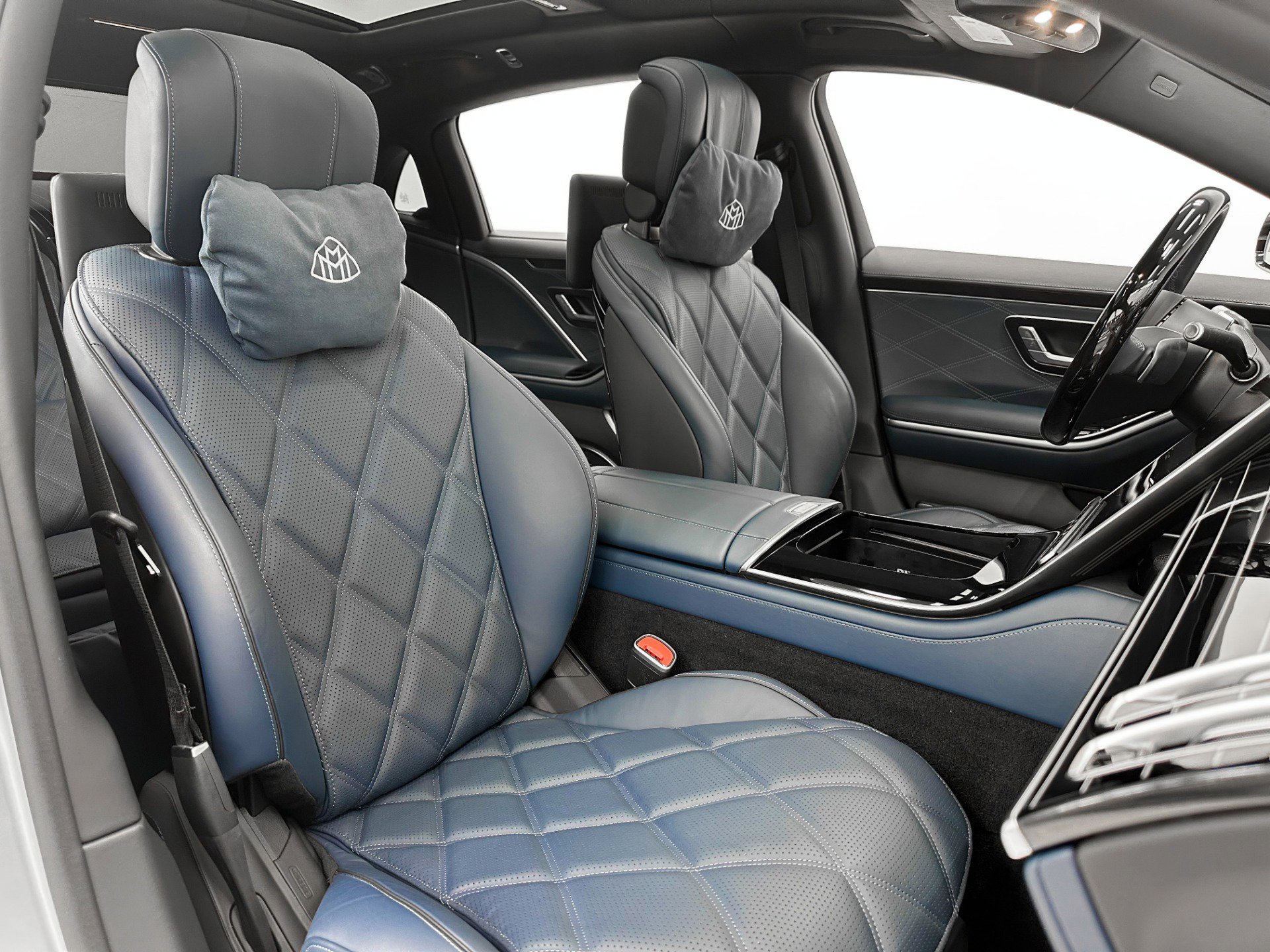 Used 2024 Mercedes-Benz Maybach S 680 4MATIC image 26