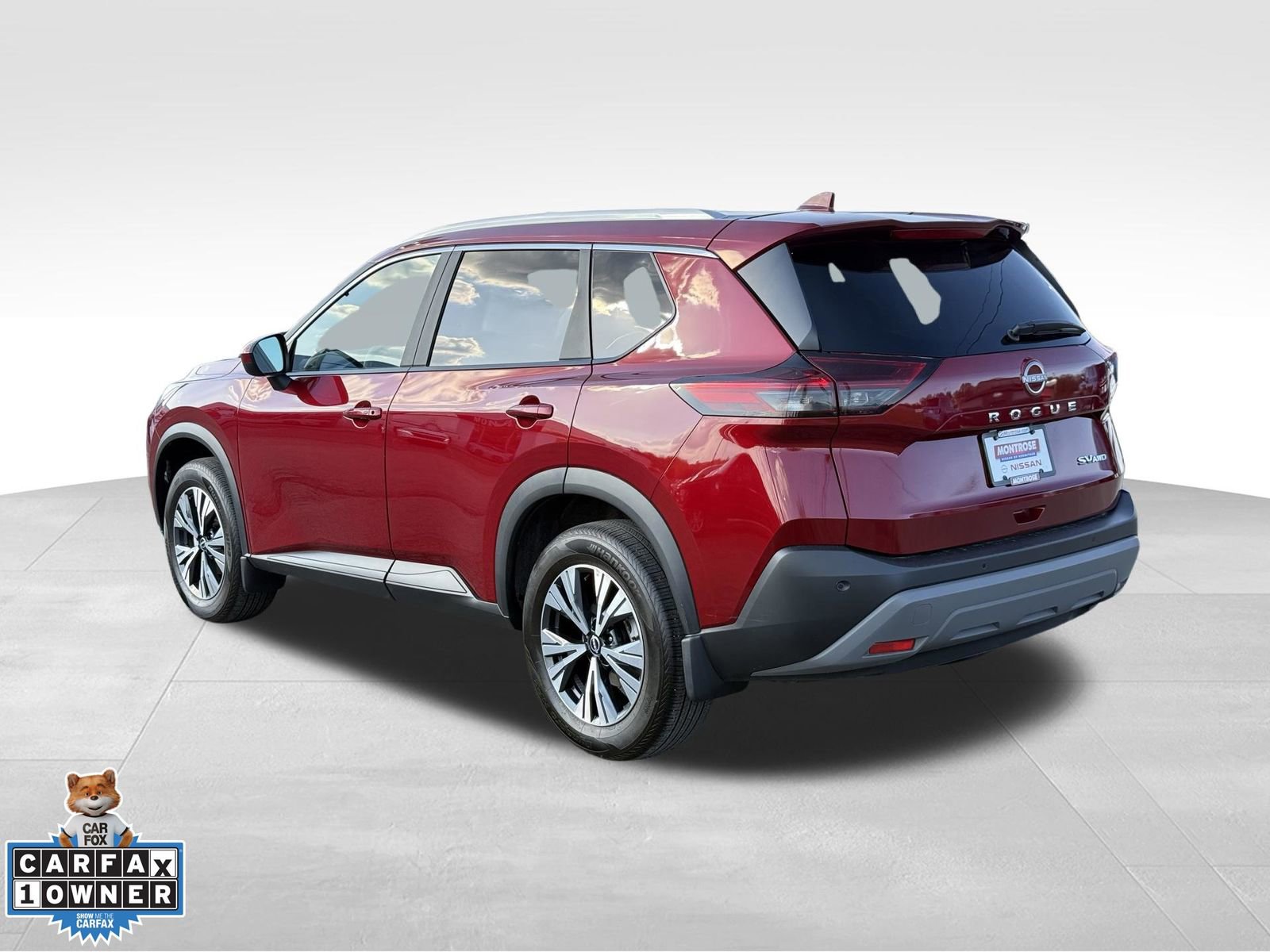 Used 2023 Nissan Rogue SV w/ SV Premium B Package AWD/4WD image 3