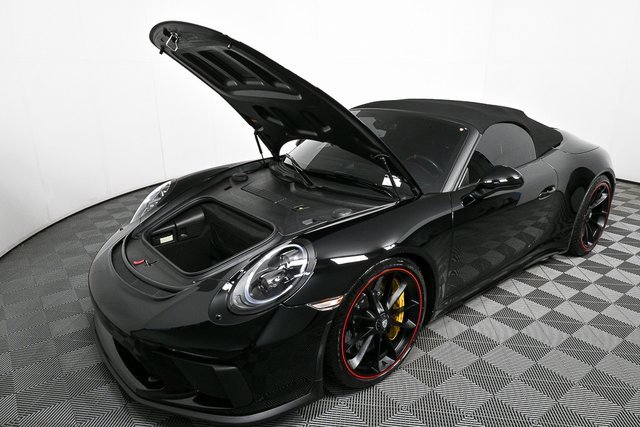 Certified 2019 Porsche 911 Speedster image 28