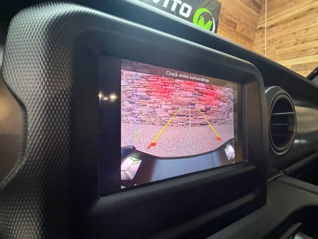 Used 2022 Jeep Gladiator Willys image 21