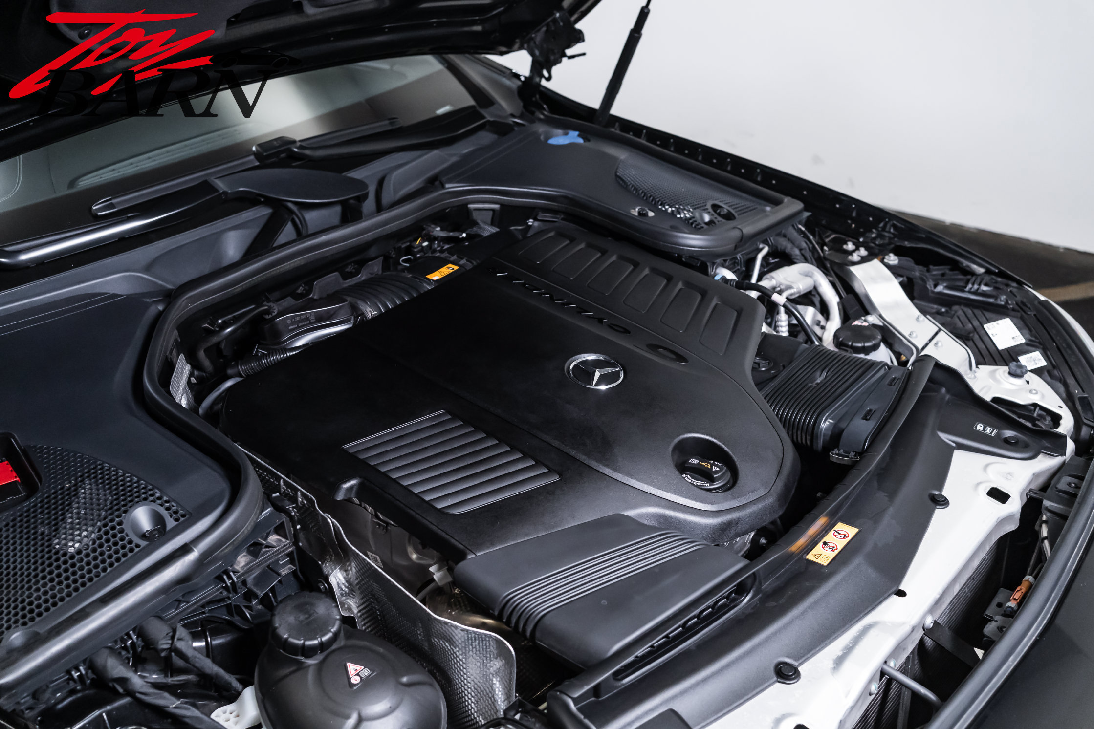 Used 2023 Mercedes-Benz E 450 4MATIC Cabriolet image 53