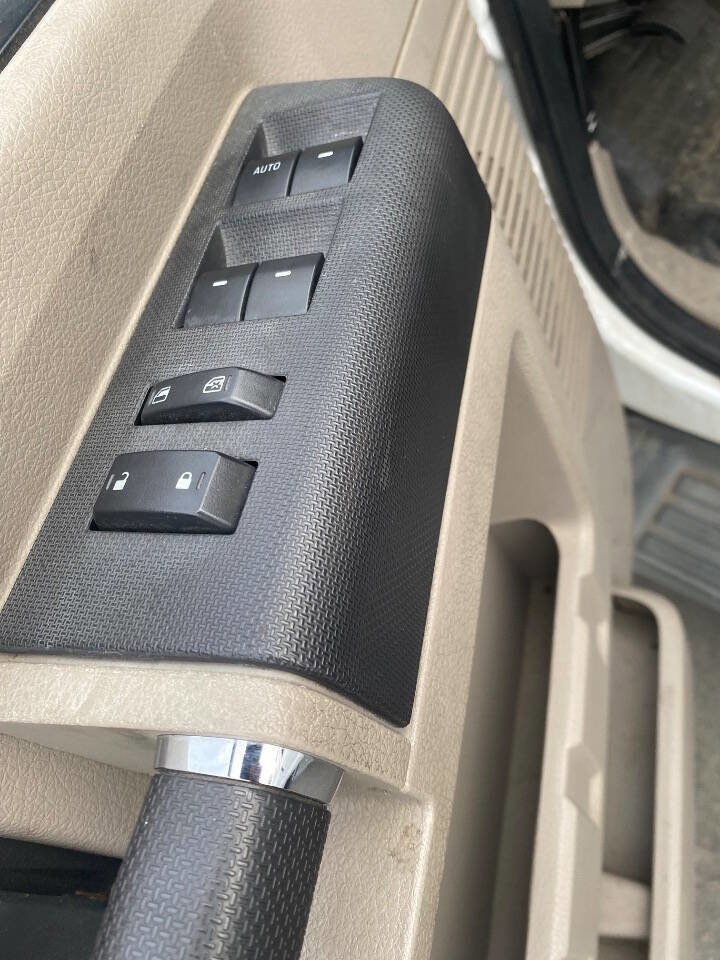 Used 2009 Ford F450 XL AWD/4WD image 17