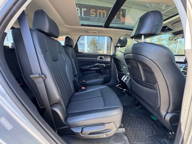 Used 2021 Kia Sorento SX FWD image 14