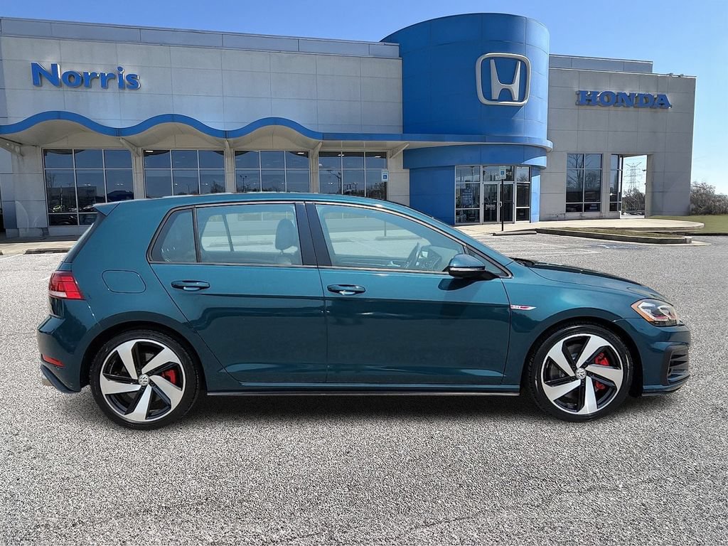 Used 2018 Volkswagen GTI SE w/ SE Leather Package FWD image 5