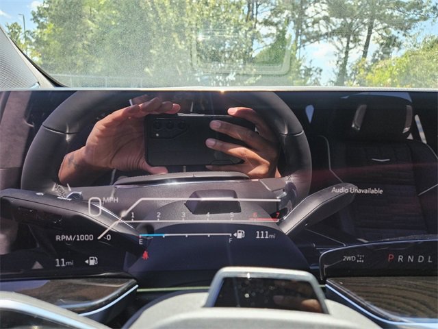 New 2025 Cadillac Escalade ESV Sport Platinum w/ LPO, ONYX Package image 31
