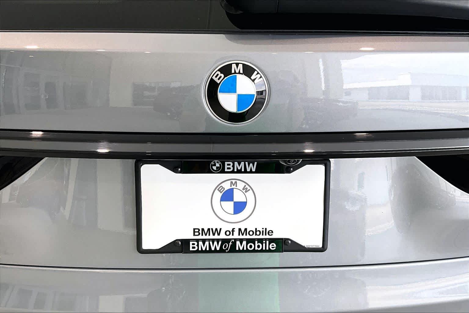 Used 2025 BMW X7 xDrive40i w/ M Sport Package AWD/4WD image 30