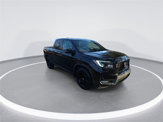 Used 2021 Honda Ridgeline Black Edition image 2