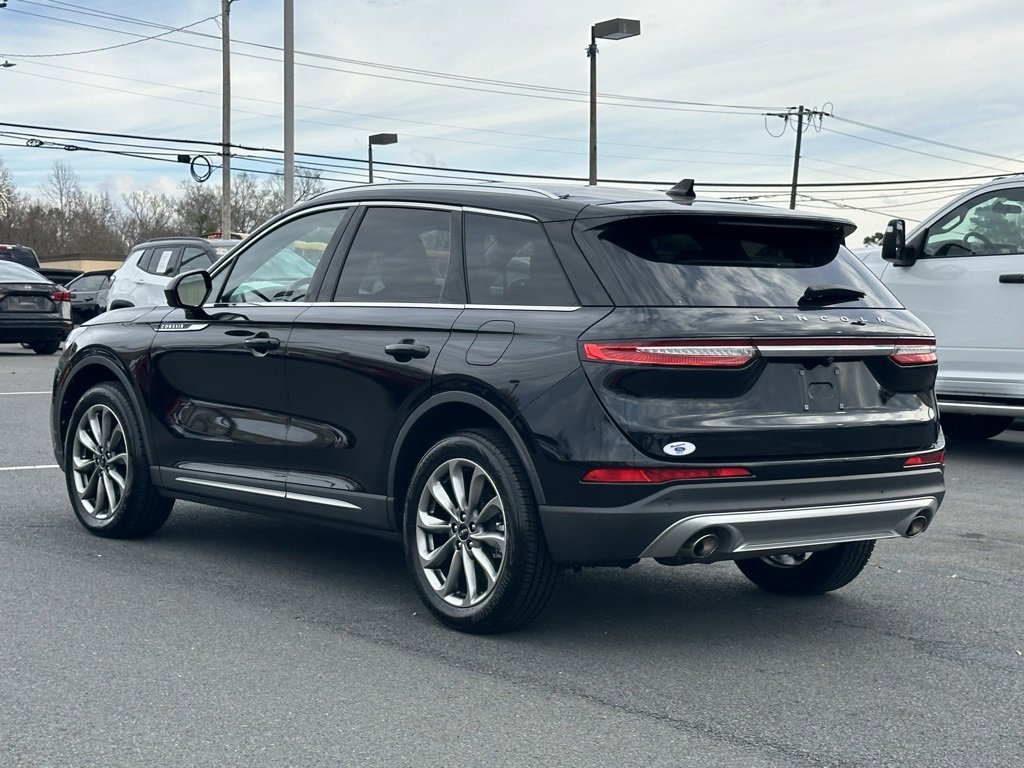 Used 2021 Lincoln Corsair AWD w/ Premium Package image 8