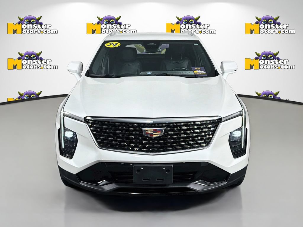 Used 2024 Cadillac XT4 Premium Luxury w/ Active Safety Package AWD/4WD image 2