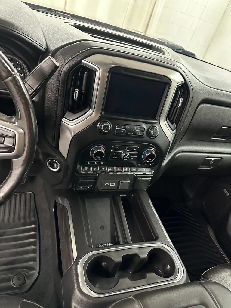 Used 2020 Chevrolet Silverado 2500 LTZ w/ LTZ Premium Package AWD/4WD image 16