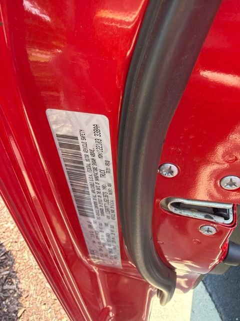 Used 2018 RAM 1500 Express w/ Express Value Package AWD/4WD image 13