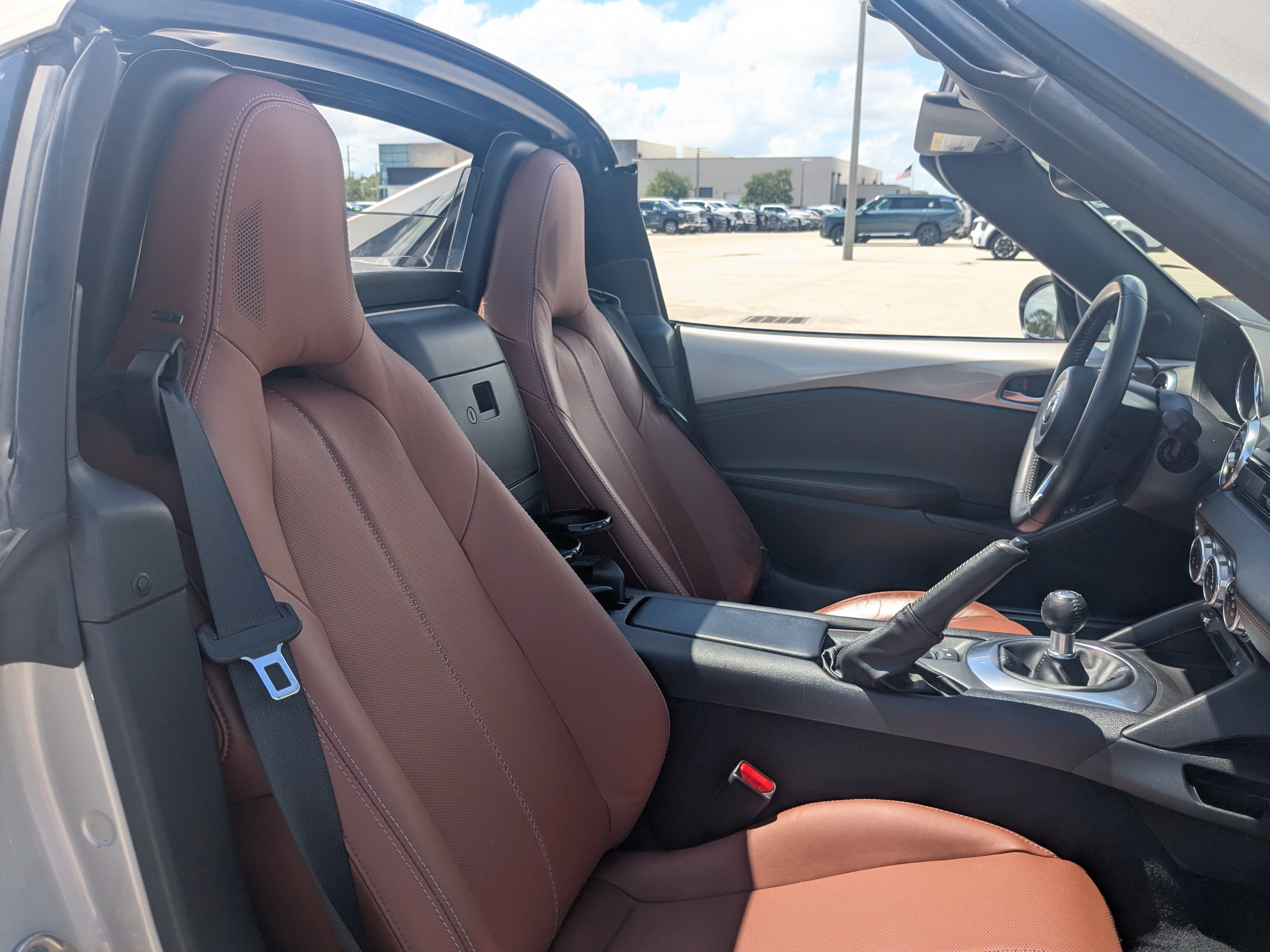 Used 2023 MAZDA MX-5 Miata Grand Touring image 16