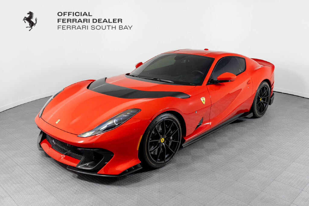 Used 2023 Ferrari 812 Competizione RWD video 1