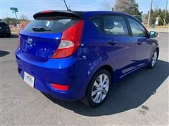 Used 2013 Hyundai Accent SE image 4
