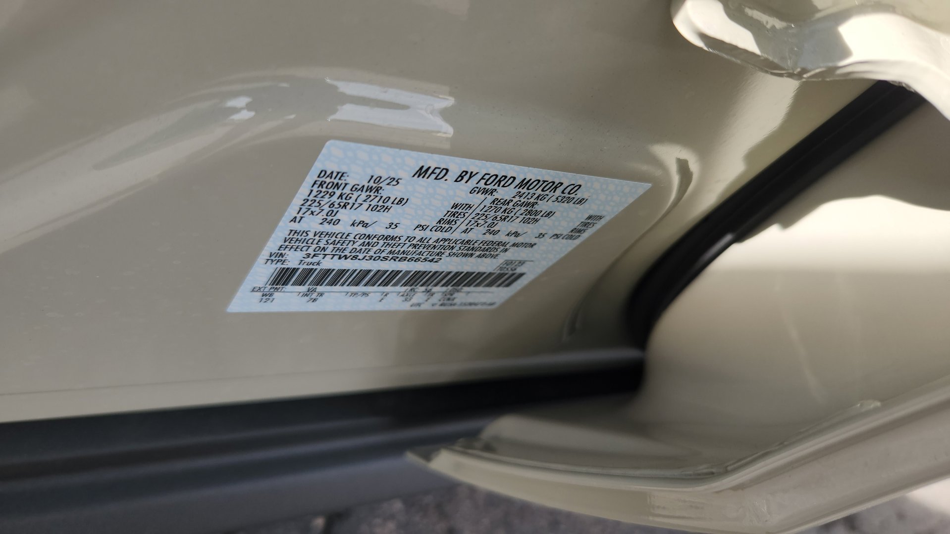 New 2025 Ford Maverick XLT w/ Equipment Group 301A image 18